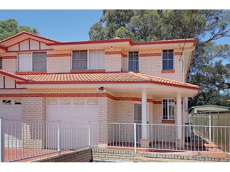 2a Fisher Crescent, Pendle Hill NSW 2145, Image 0