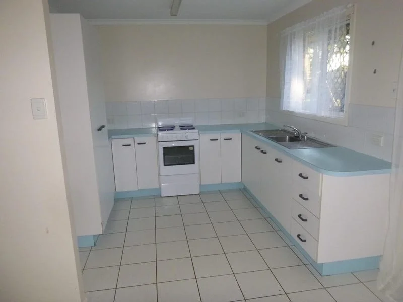 Additional image 2 of 18 Central Avenue, Thabeban QLD 4670