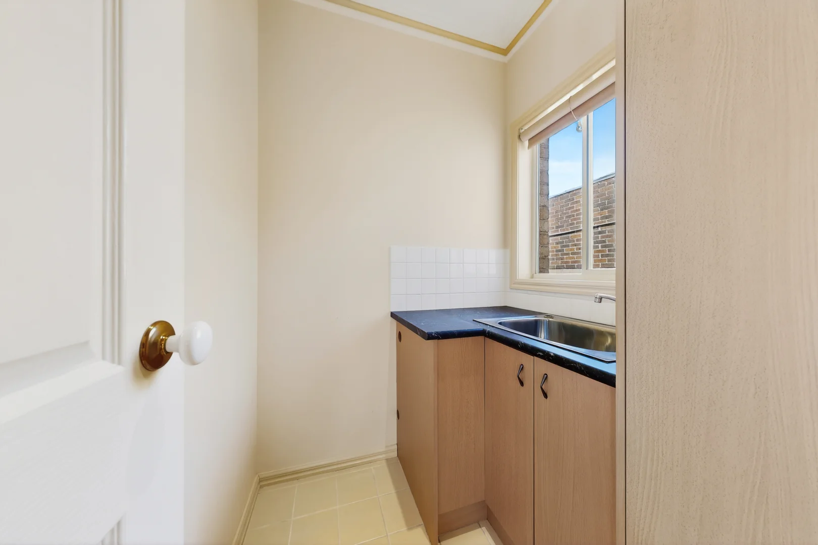 Additional image 11 of 2/128 Deakin St, Essendon VIC 3040