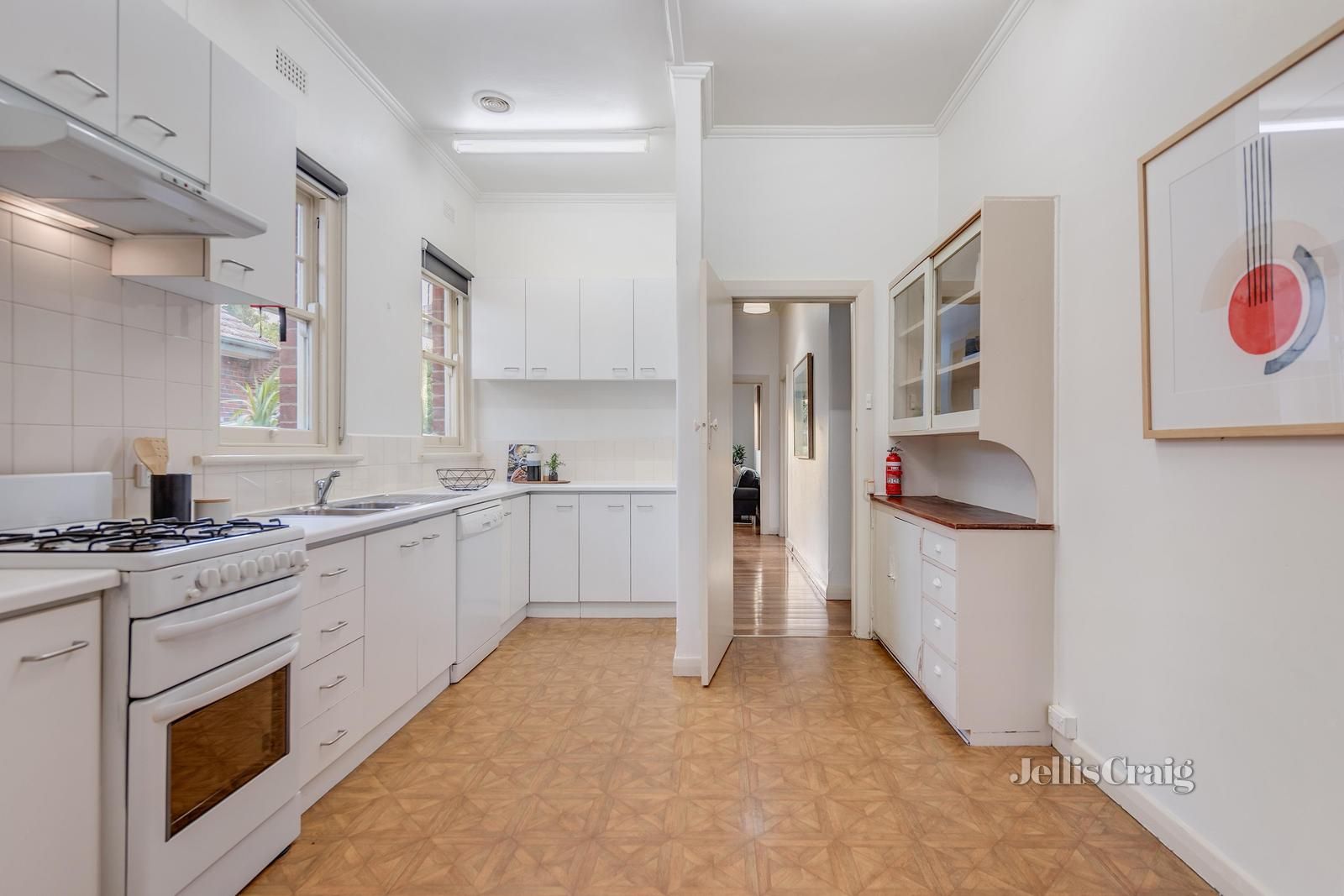 3 Second Avenue, Murrumbeena VIC 3163, Image 2