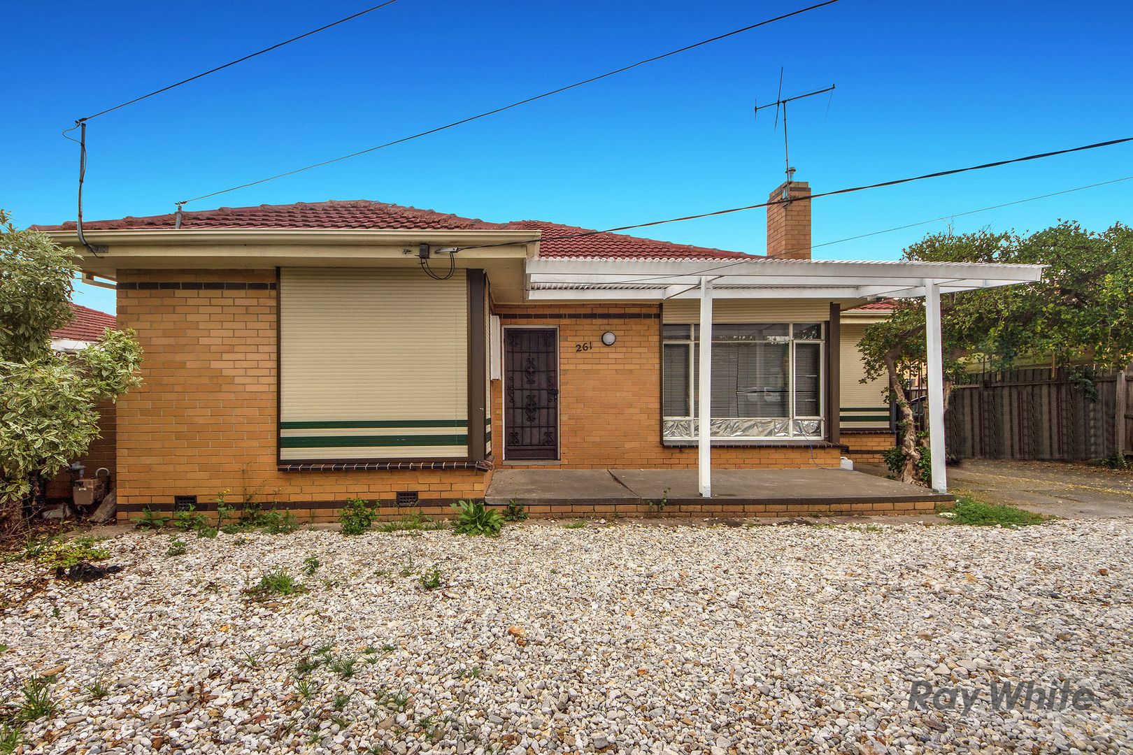 261 Main Road East, St Albans VIC 3021