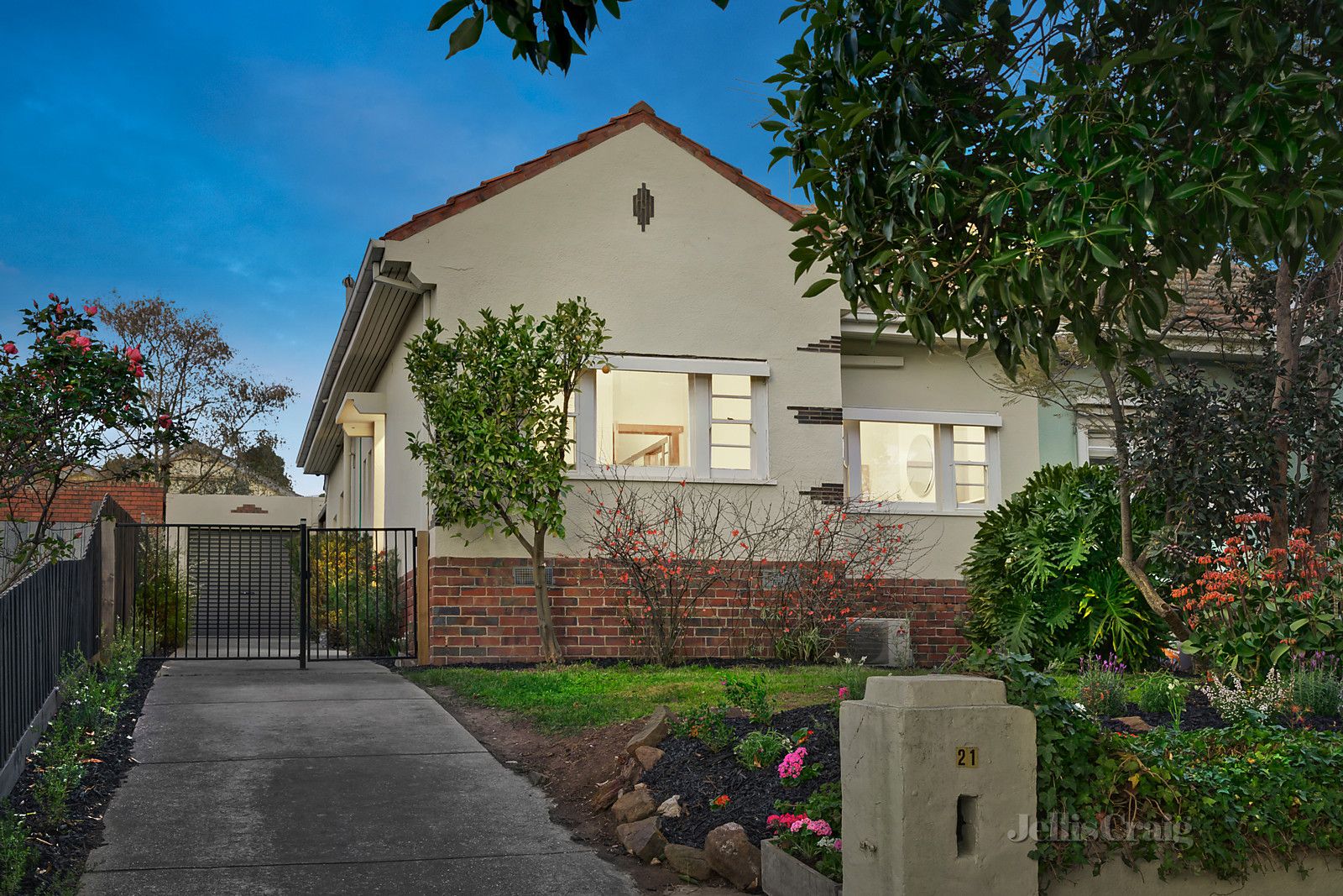 21 Lithgow Street, Glen Iris Property History & Address Research Domain