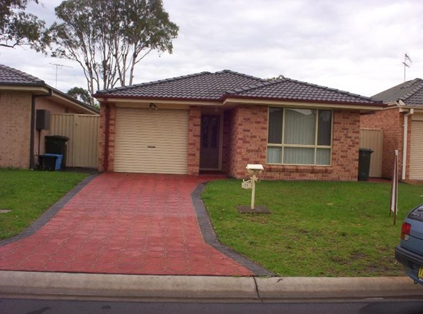 11 Mariala Court, Holsworthy NSW 2173