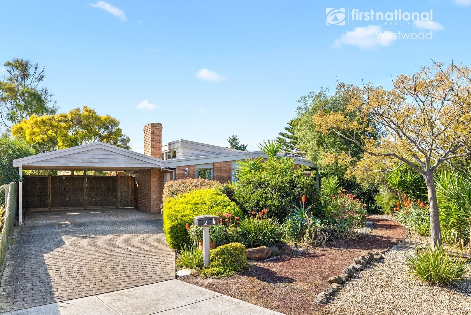 3 bedrooms House in 2 Lorena Close HOPPERS CROSSING VIC, 3029