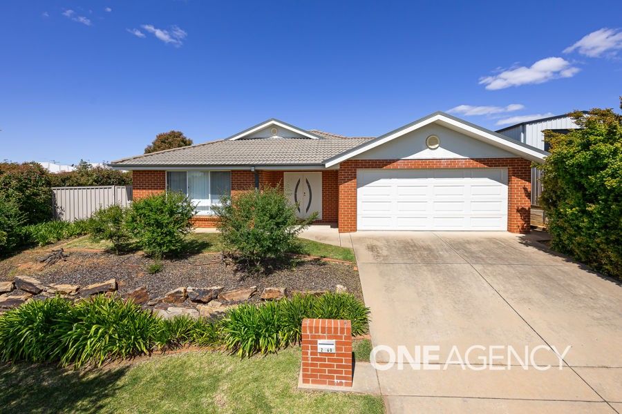 60 YARRAWAH CRESCENT, Bourkelands NSW 2650, Image 0