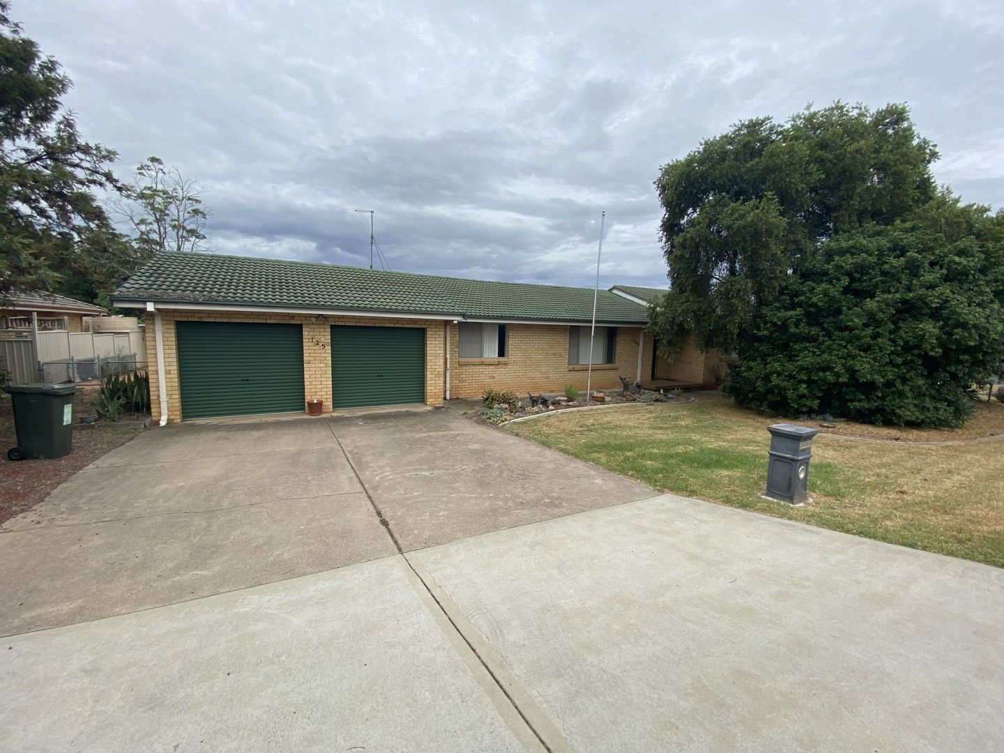 125 Calala Lane, Tamworth NSW 2340 House For Rent Domain