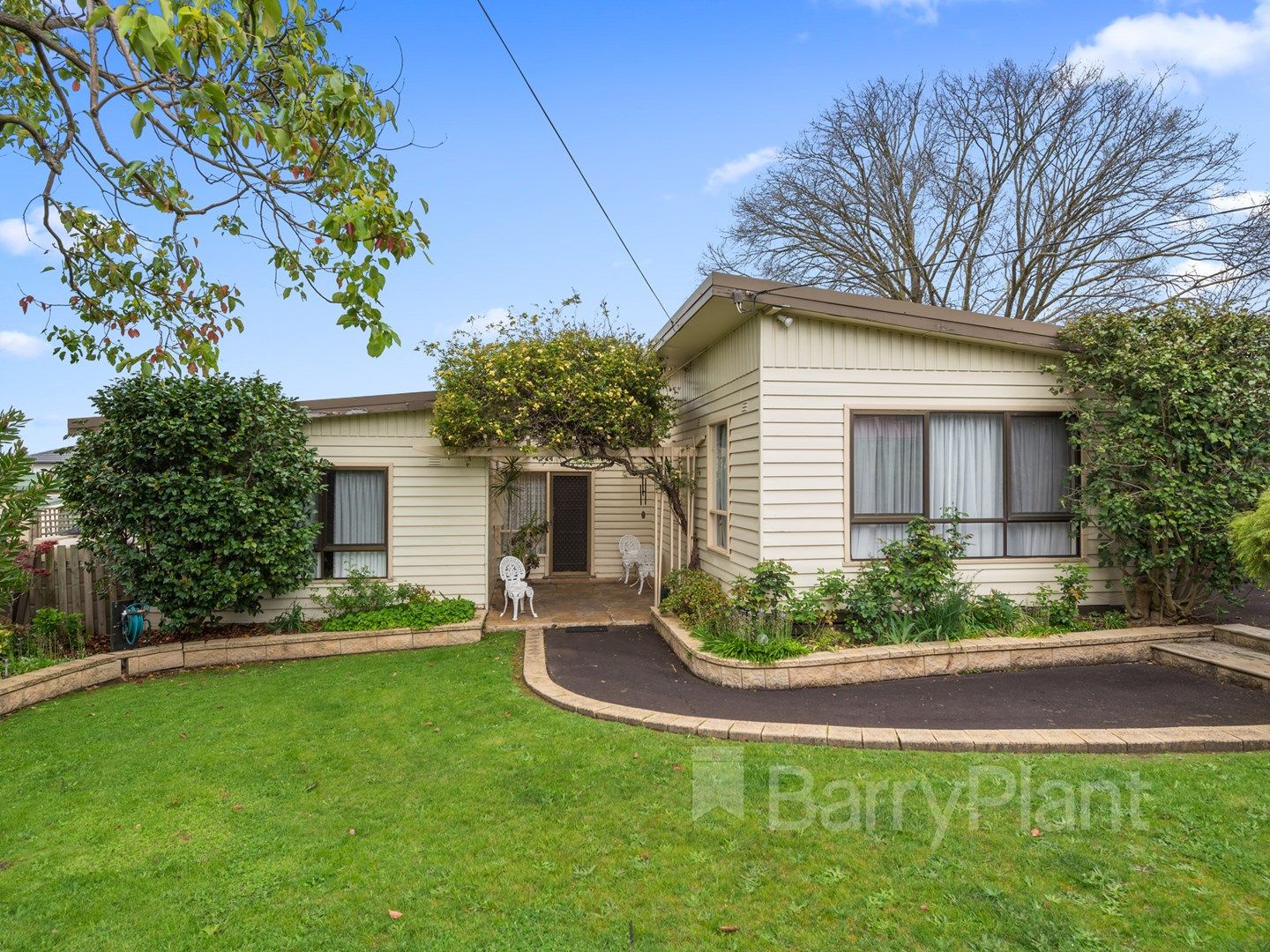 44 Coleman Road, Wantirna South VIC 3152, Image 2