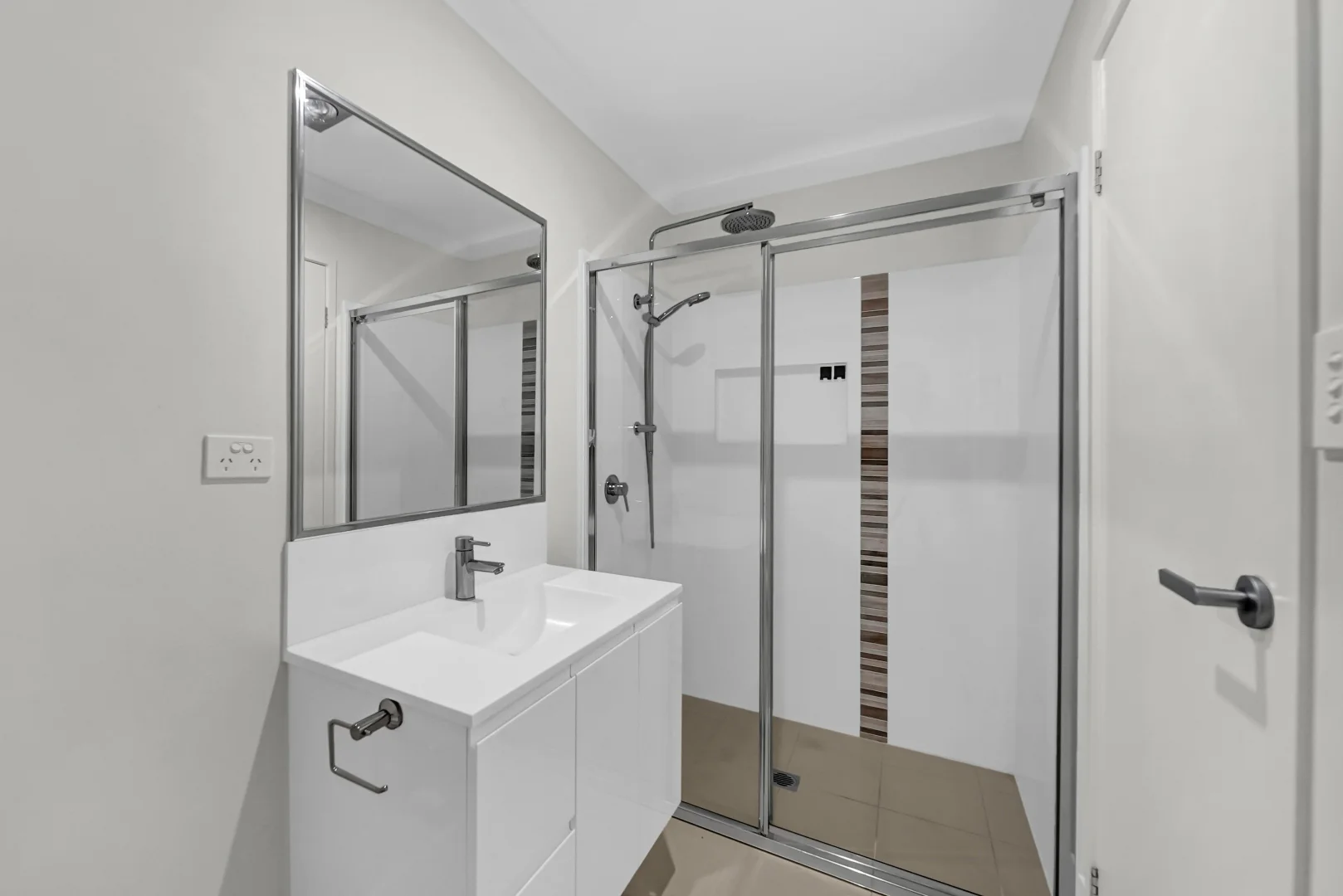 Additional image 8 of 60 Pepper Tree Drive, Holmview QLD 4207