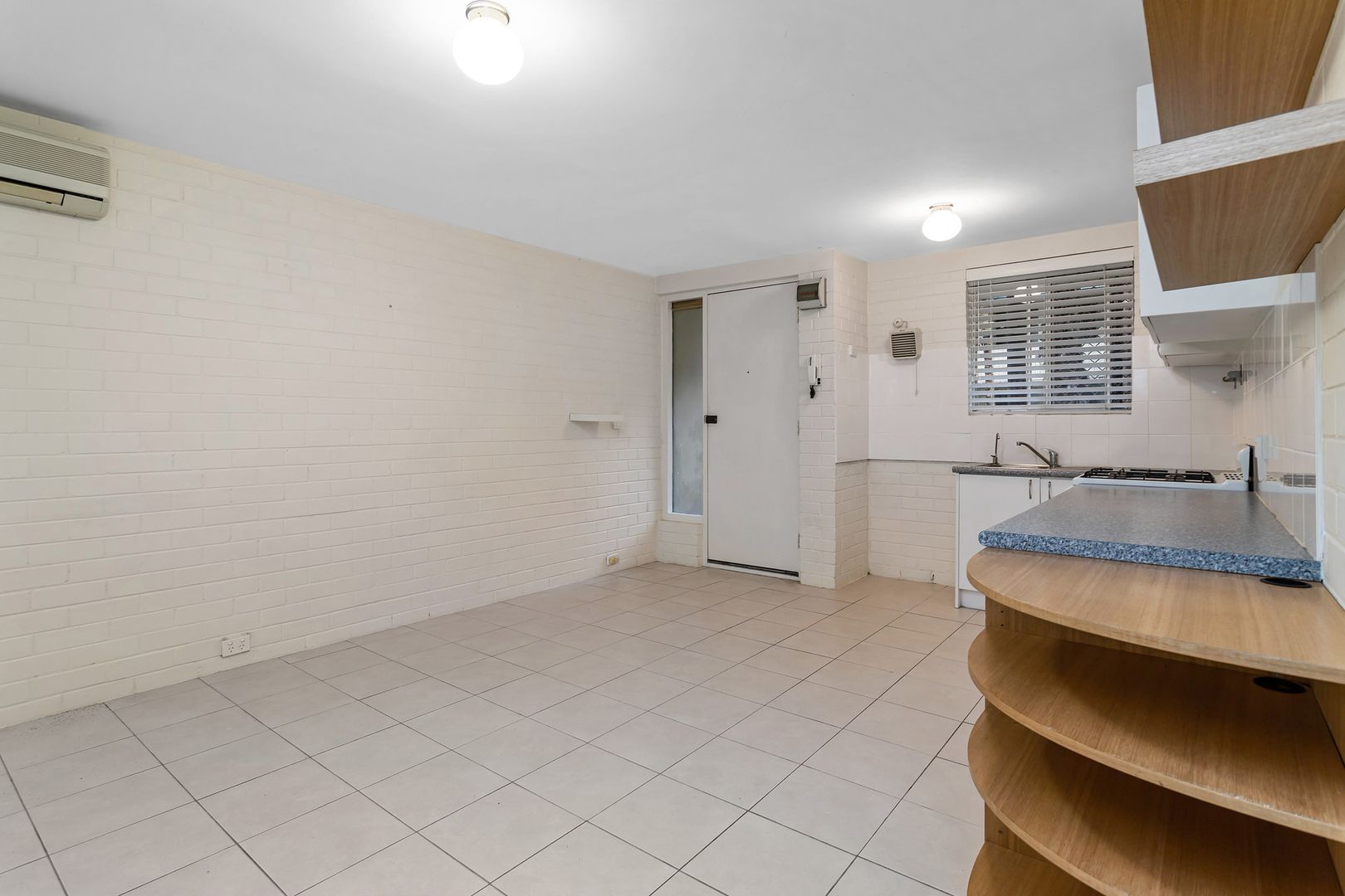 W4/24 Pearson Street, Churchlands WA 6018, Image 2