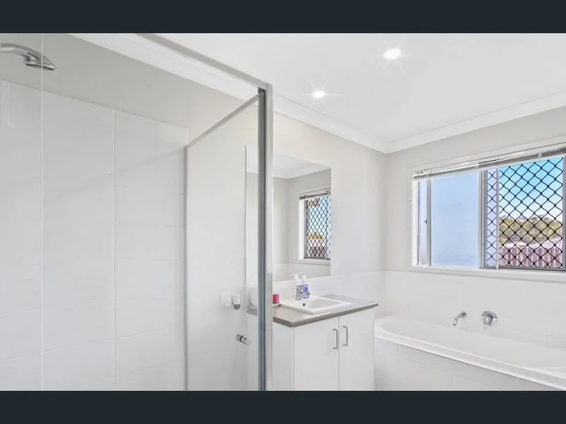 Additional image 10 of 27 Essex Street, Karalee QLD 4306