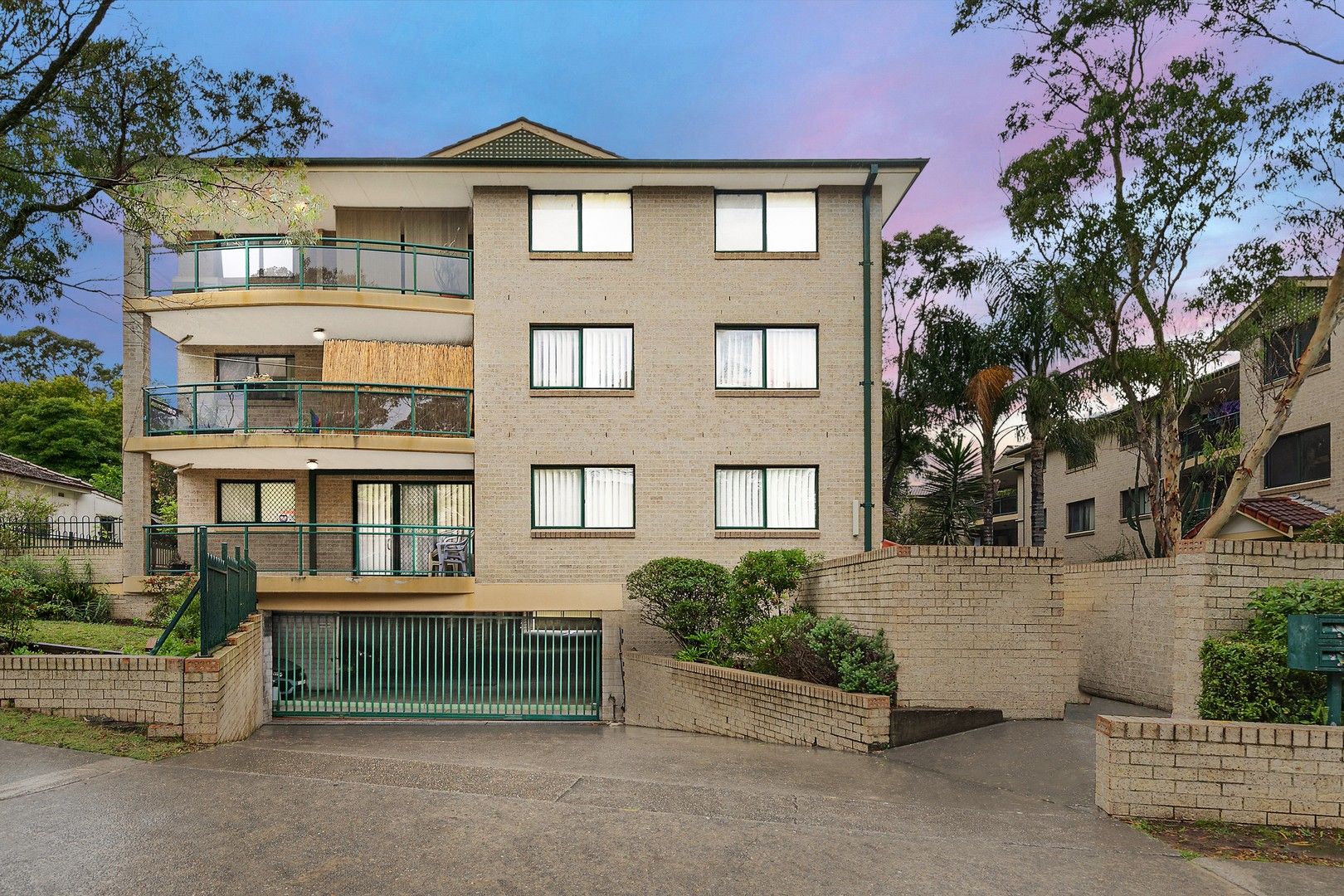 2 bedrooms Apartment / Unit / Flat in 29/19-25 Sir Joseph Banks Street BANKSTOWN NSW, 2200