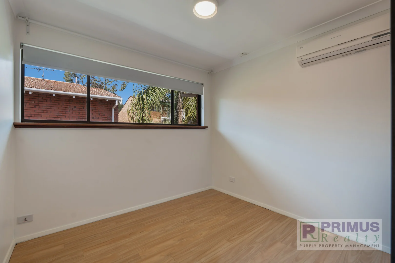 4/26 Cook Street, Crawley WA 6009 - Townhouse For Rent | Domain