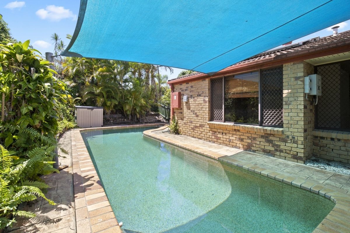 2 Kevin Court, Miami QLD 4220, Image 0