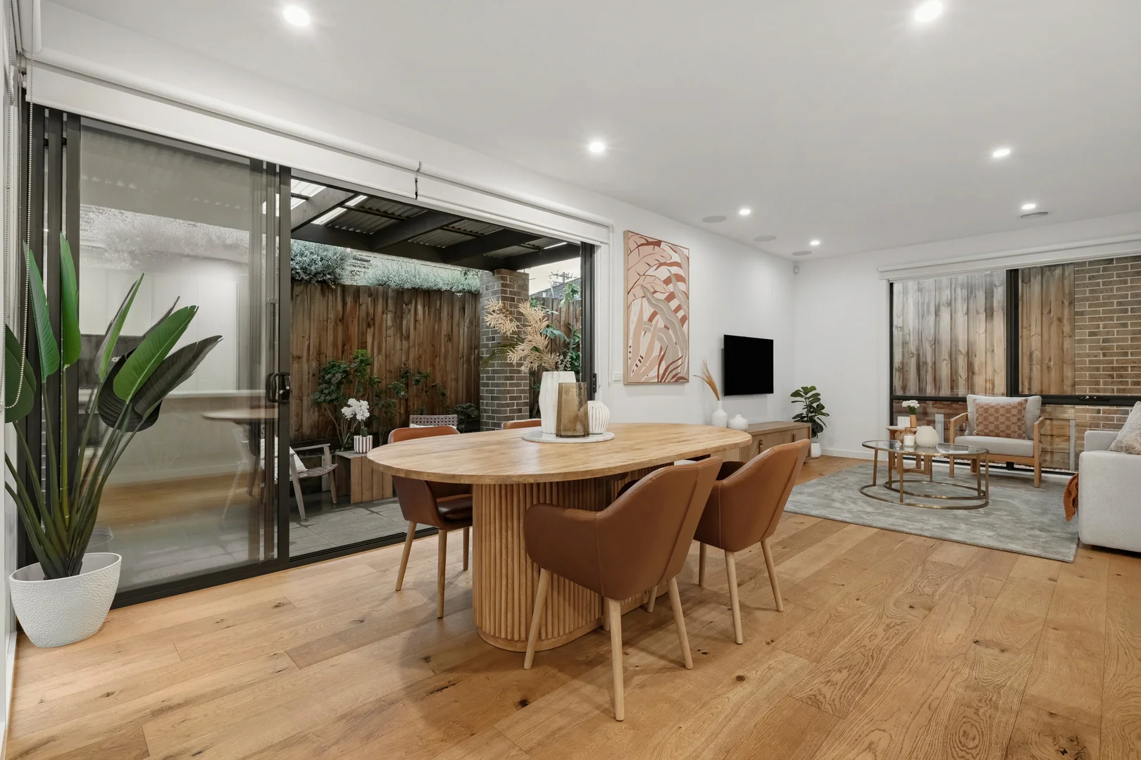 Additional image 4 of 2/410 Belmore Road, Mont Albert North VIC 3129