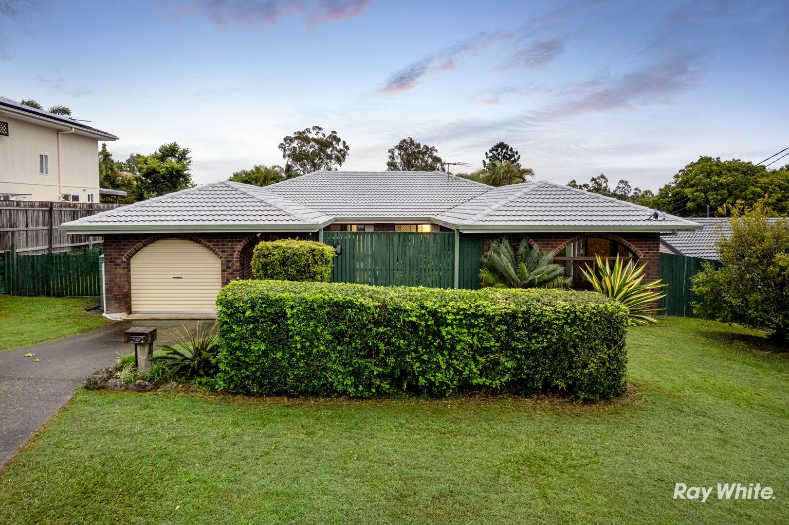 16 Whitfield Avenue, Springwood QLD 4127, Image 0