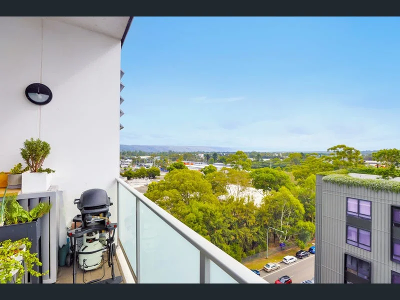 Additional image 9 of E927/1-39 Lord Sheffield Circuit, Penrith NSW 2750