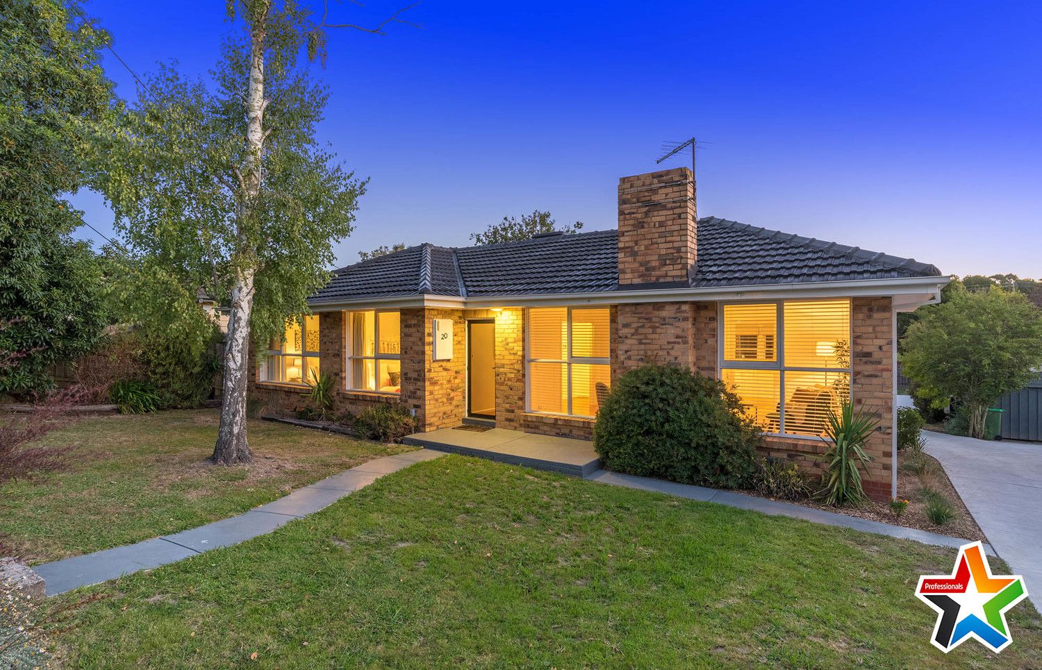 20 Swinburne Avenue, Mooroolbark VIC 3138, Image 0