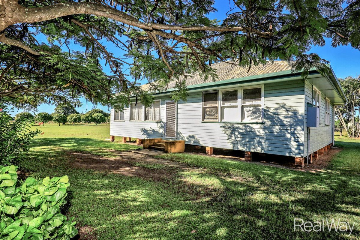 194 Woods East Road, Alloway QLD 4670, Image 2