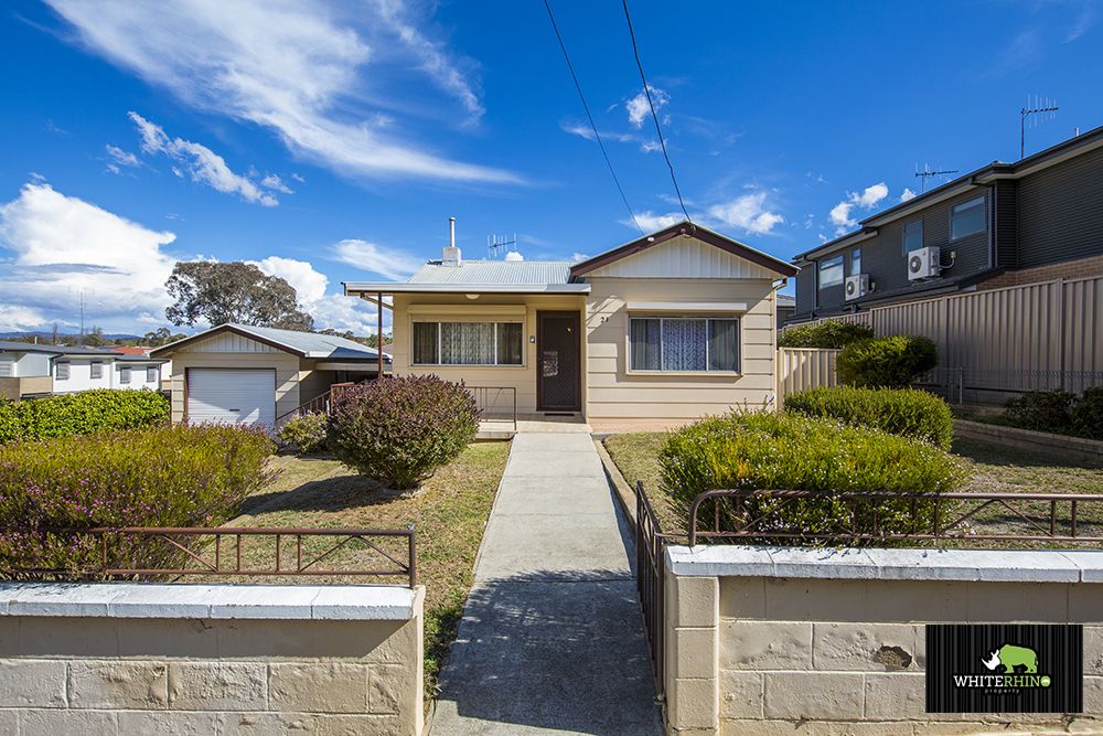 21 Gilmore Place, Queanbeyan NSW 2620, Image 0