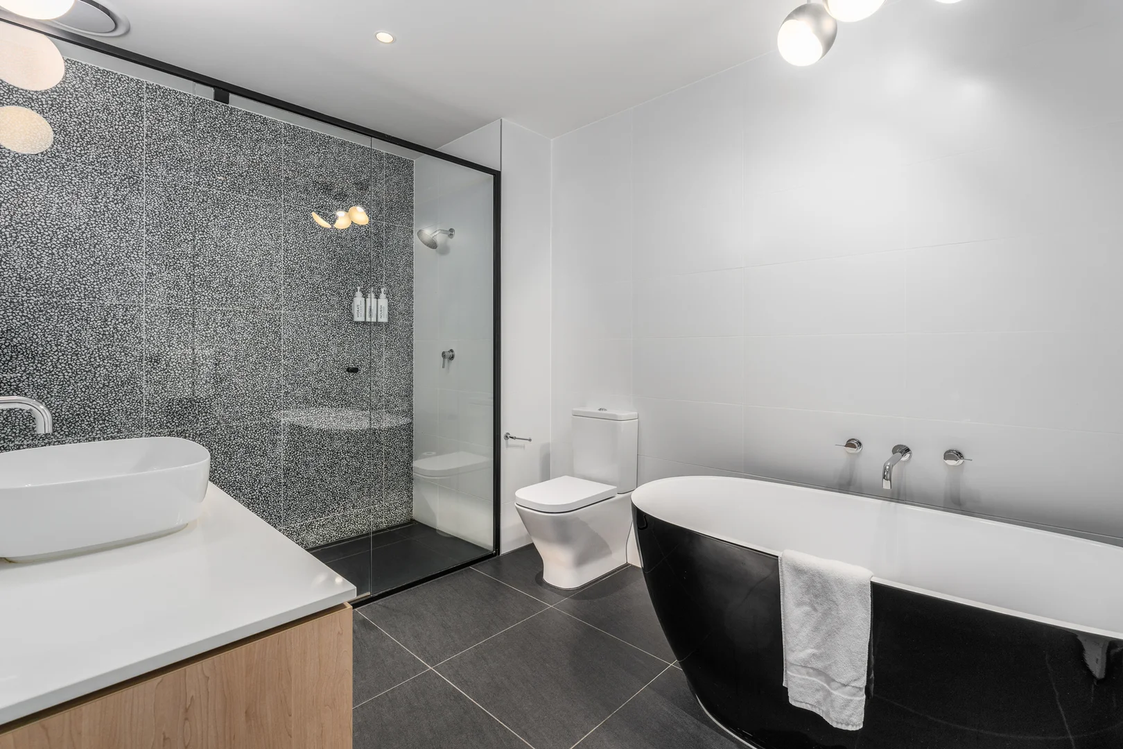 Additional image 9 of 910/10 Bellerine Street, Geelong VIC 3220