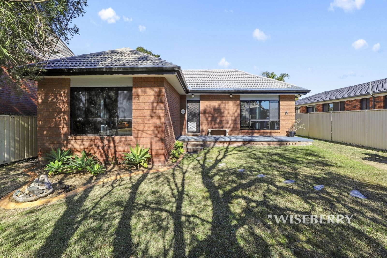 58 Gymea Cres, Mannering Park NSW 2259, Image 0