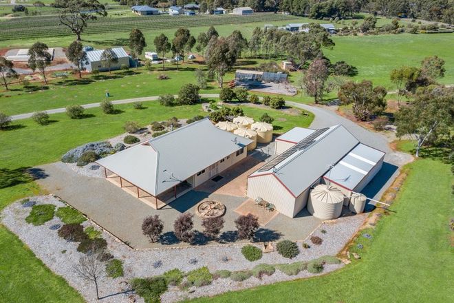 Picture of 38 Catholic Church Road, MINTARO SA 5415