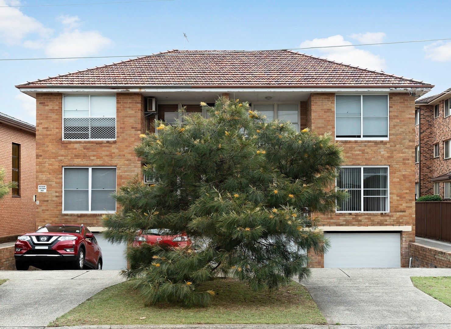 2 bedrooms Apartment / Unit / Flat in 2/30 Solander MONTEREY NSW, 2217