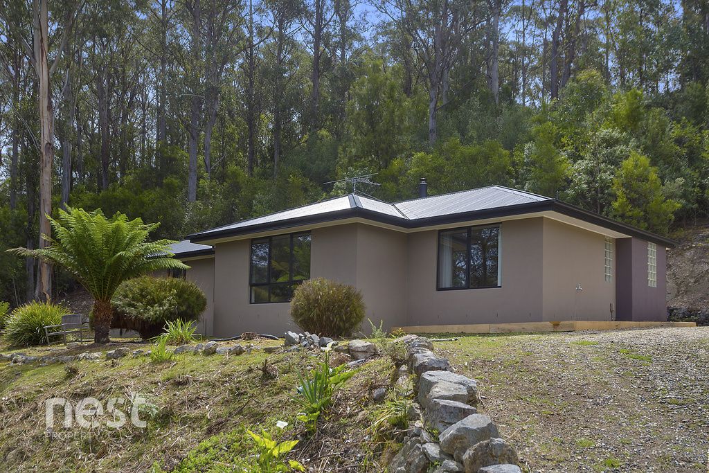 16 Menuggana Road, Fern Tree TAS 7054, Image 0