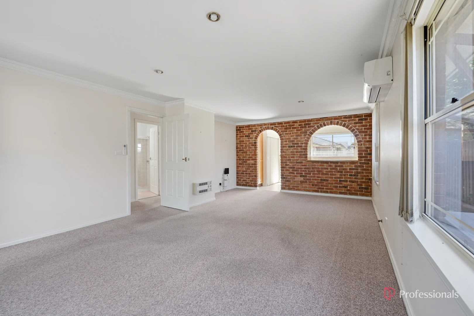 Additional image 3 of 4/159a Barney Street, Armidale NSW 2350