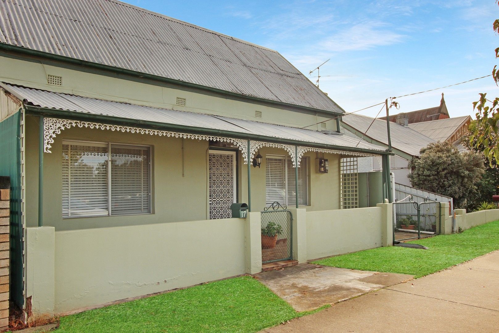 17 Cross Street, Wagga Wagga NSW 2650, Image 0