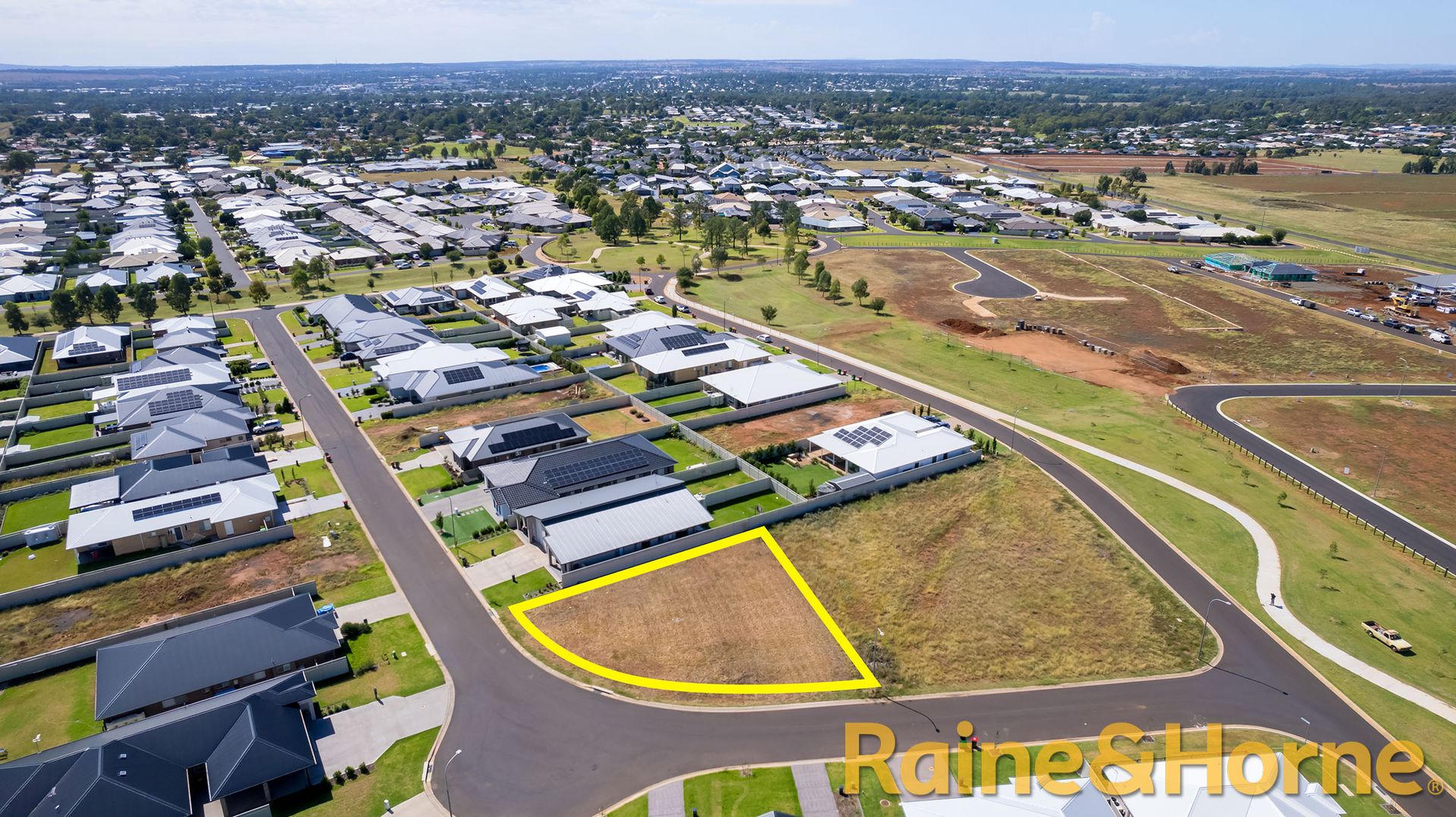 20 Lesmurdie Parade, Dubbo NSW 2830, Image 1