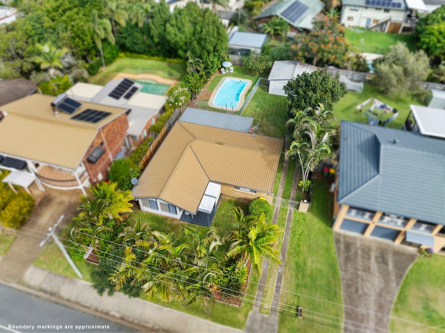 18 Agnes Street, Birkdale QLD 4159, Image 0