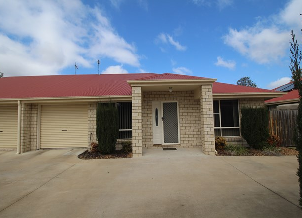 2/19 Briggs Street, Pittsworth QLD 4356