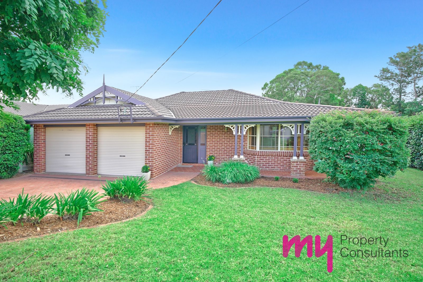 4 Devitt Crescent, The Oaks NSW 2570, Image 1