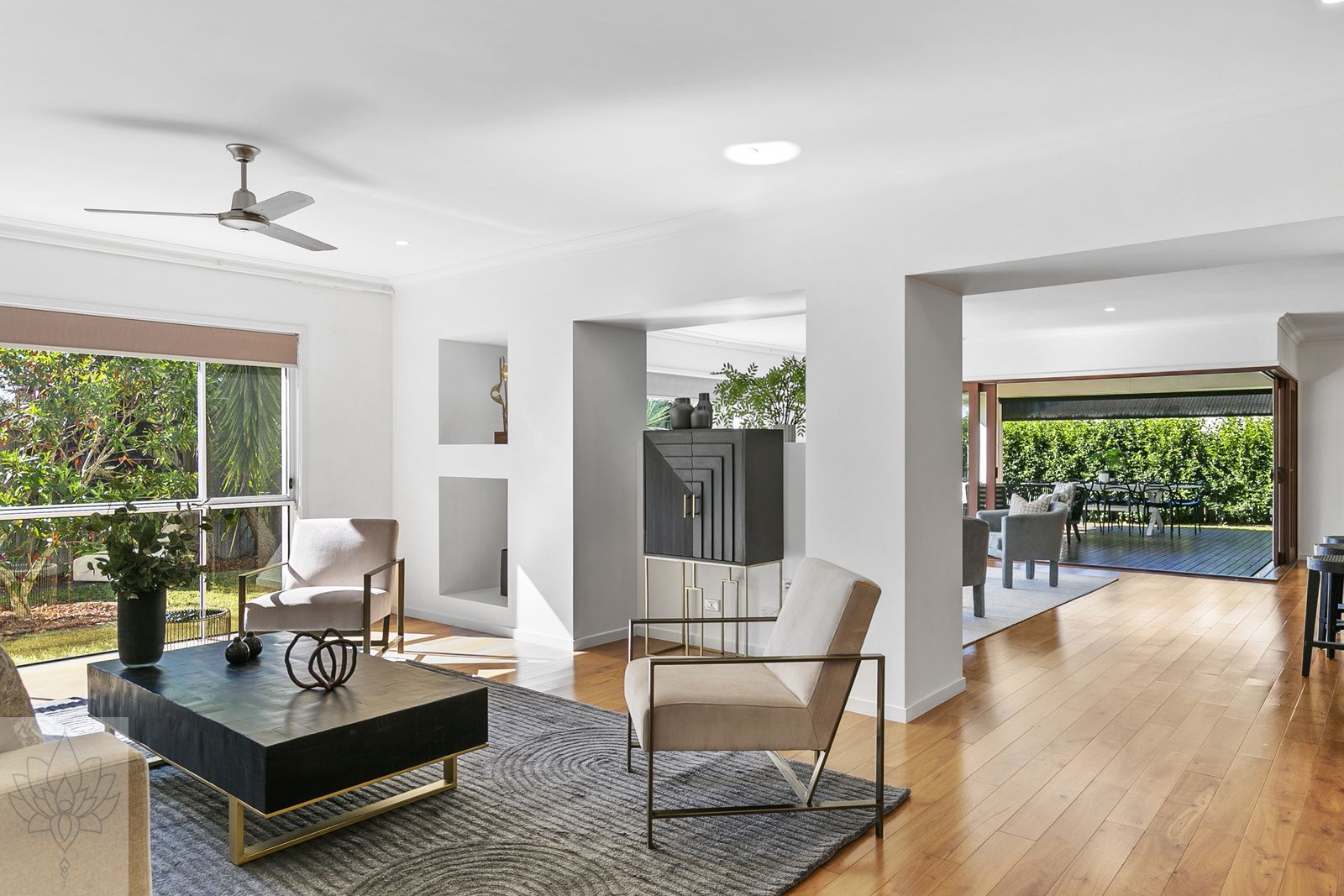 4 bedrooms House in 2 Rosella Crescent SPRINGFIELD LAKES QLD, 4300