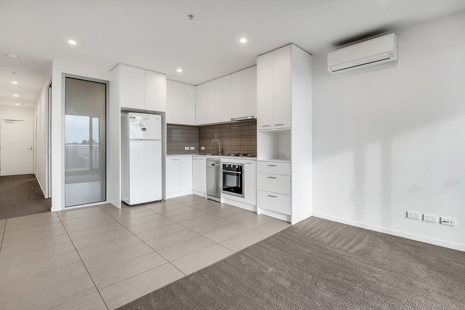 415/64-66 Sahi Crescent, Roxburgh Park VIC 3064, Image 1