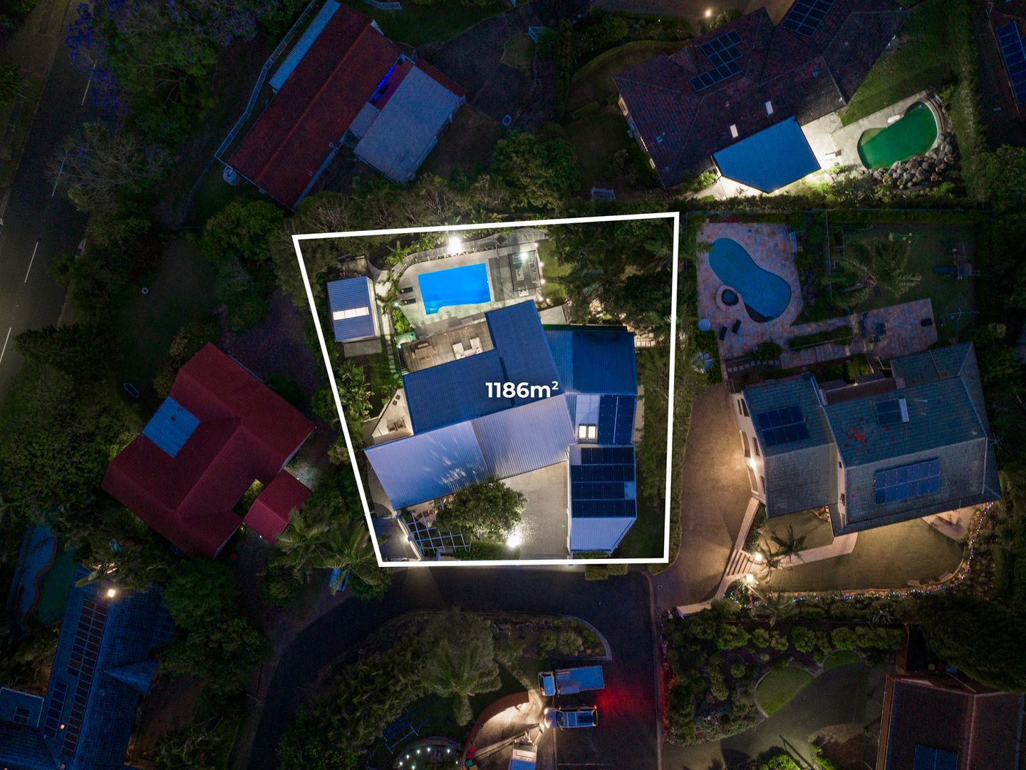 5 Burke Court, Mount Ommaney QLD 4074, Image 2