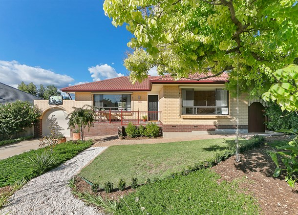 44 Rutherglen Avenue, Valley View SA 5093