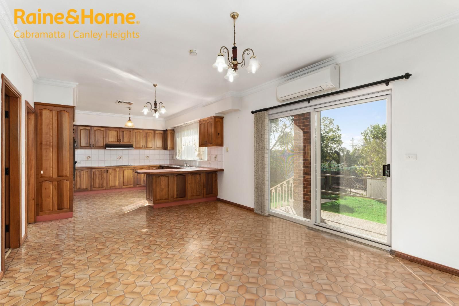 7 TOPLICA PLACE, Canley Heights NSW 2166, Image 2