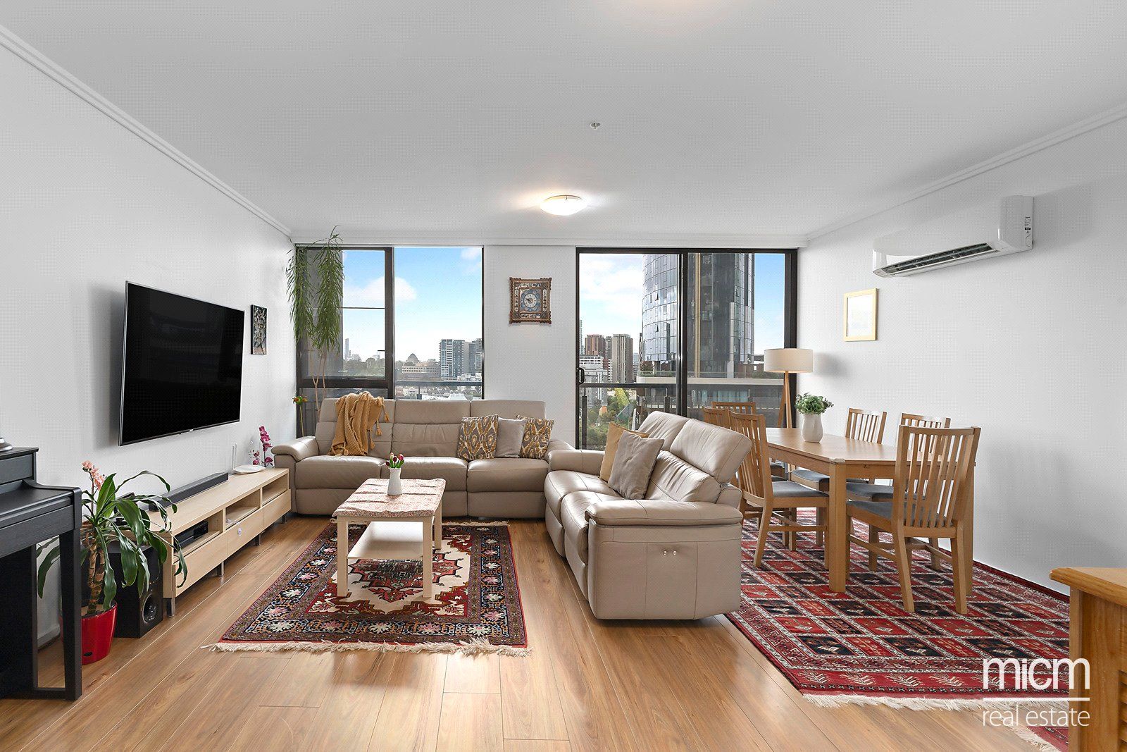 2 bedrooms Apartment / Unit / Flat in 117/88 Kavanagh Street SOUTHBANK VIC, 3006