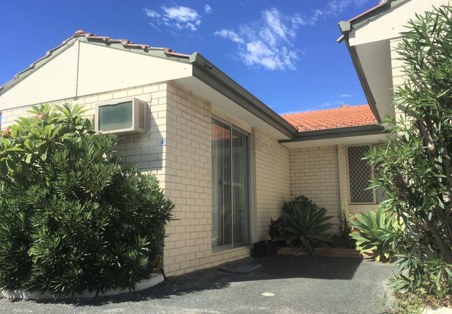 1 bedrooms Apartment / Unit / Flat in 4/98 Mandurah Terrace MANDURAH WA, 6210