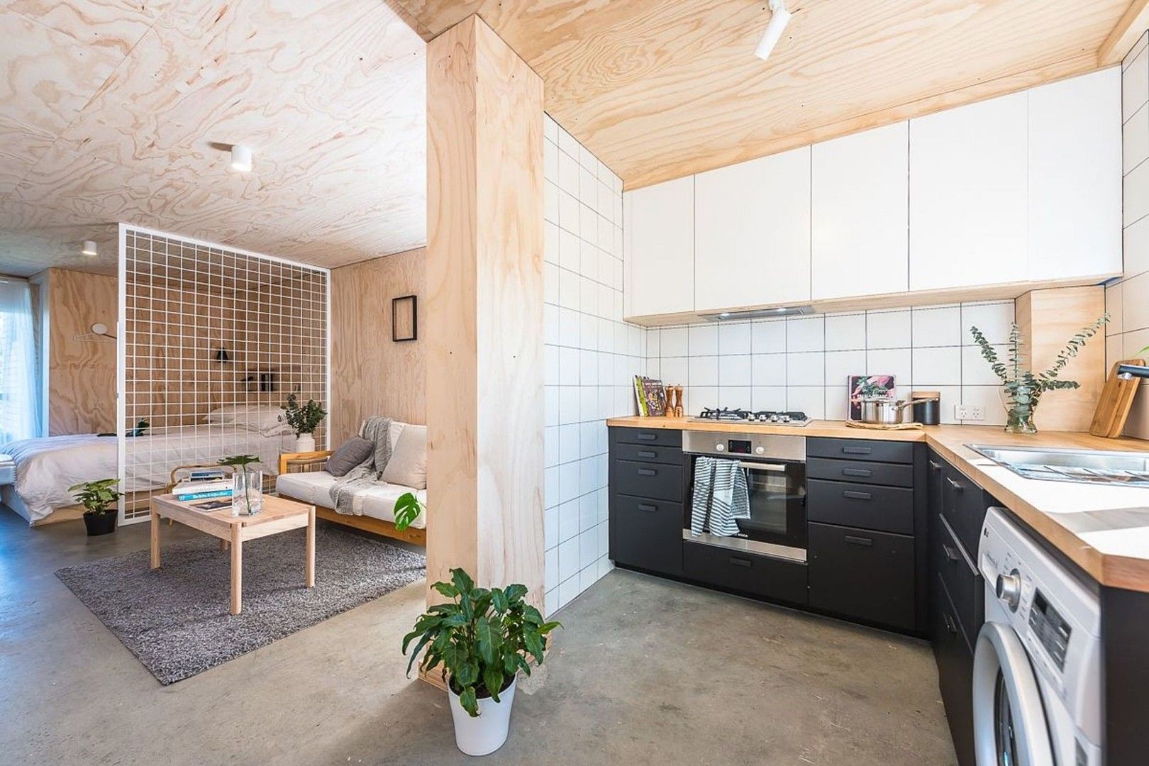 1 bedrooms Apartment / Unit / Flat in 53/537 William St MOUNT LAWLEY WA, 6050