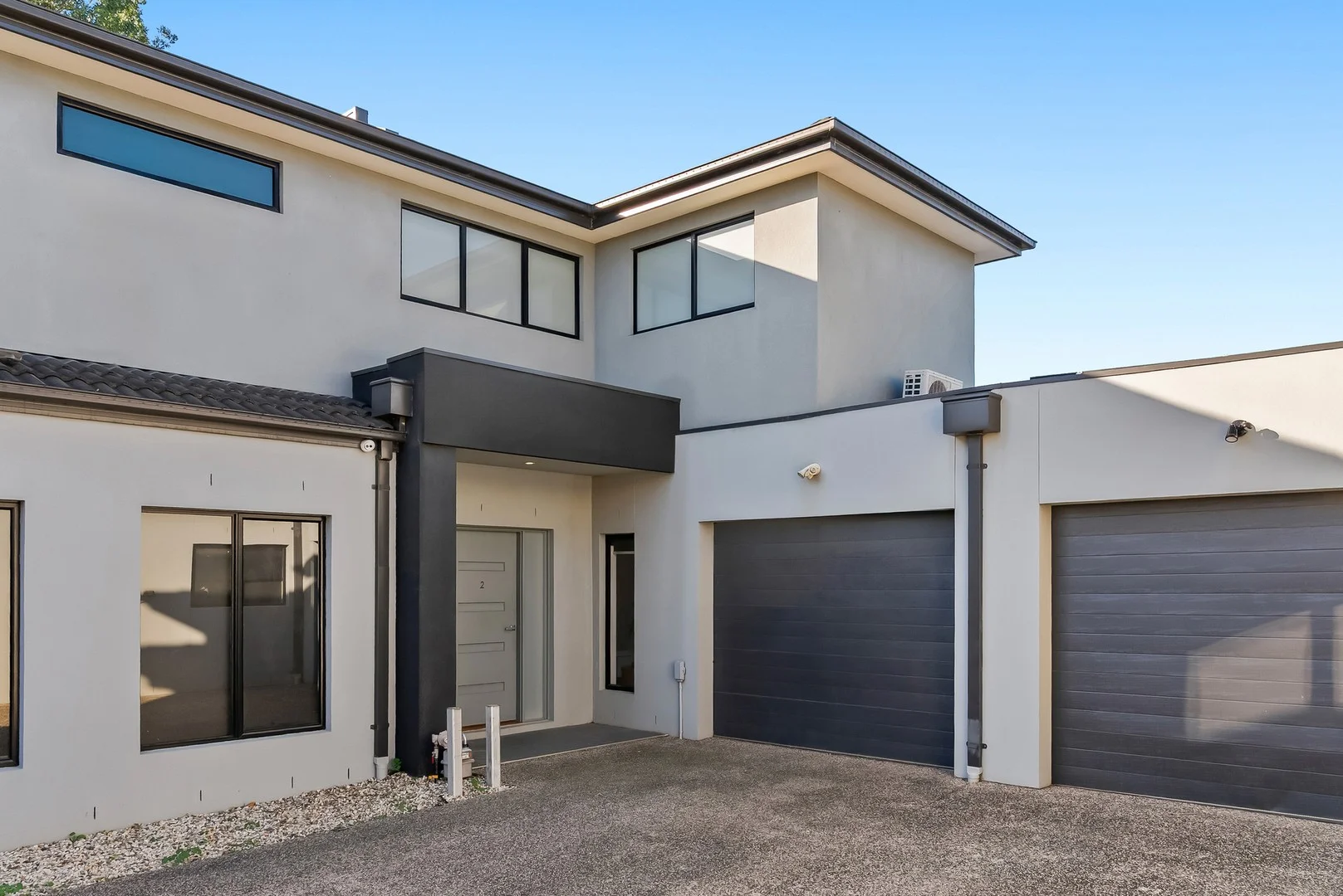 2/40 Pengana Avenue, Glenroy VIC 3046