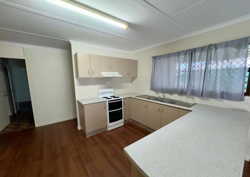Additional image 4 of 14 Holly Street, Mooroobool QLD 4870