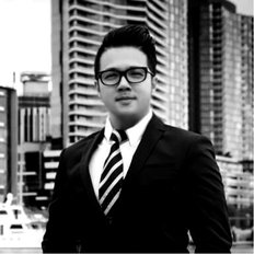 Kelvin Lee, Sales representative