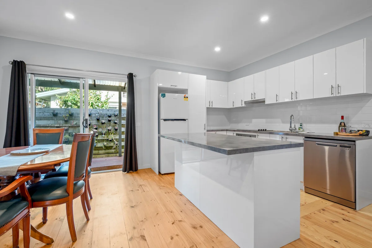 Additional image 6 of 27b Albert, Port Fairy VIC 3284