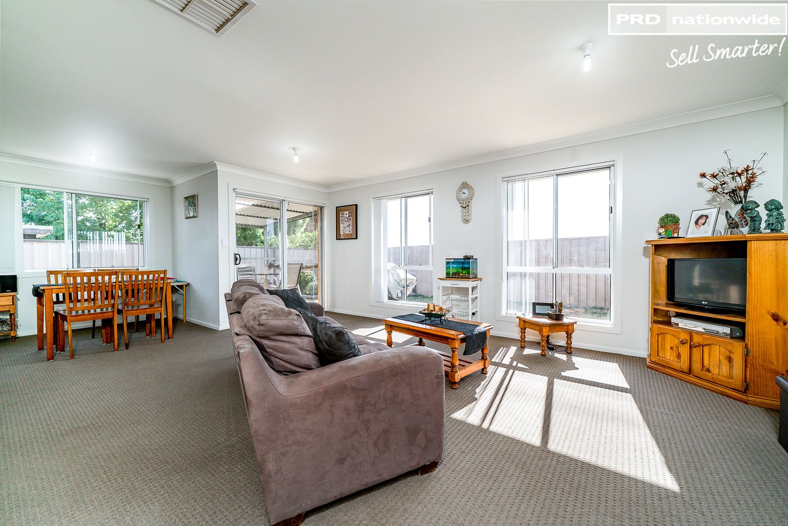 1/1 Grinton Avenue, Ashmont NSW 2650, Image 2