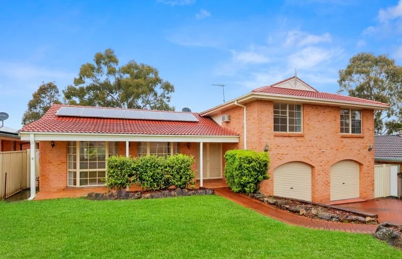 11 Diamantina Close, St Clair NSW 2759