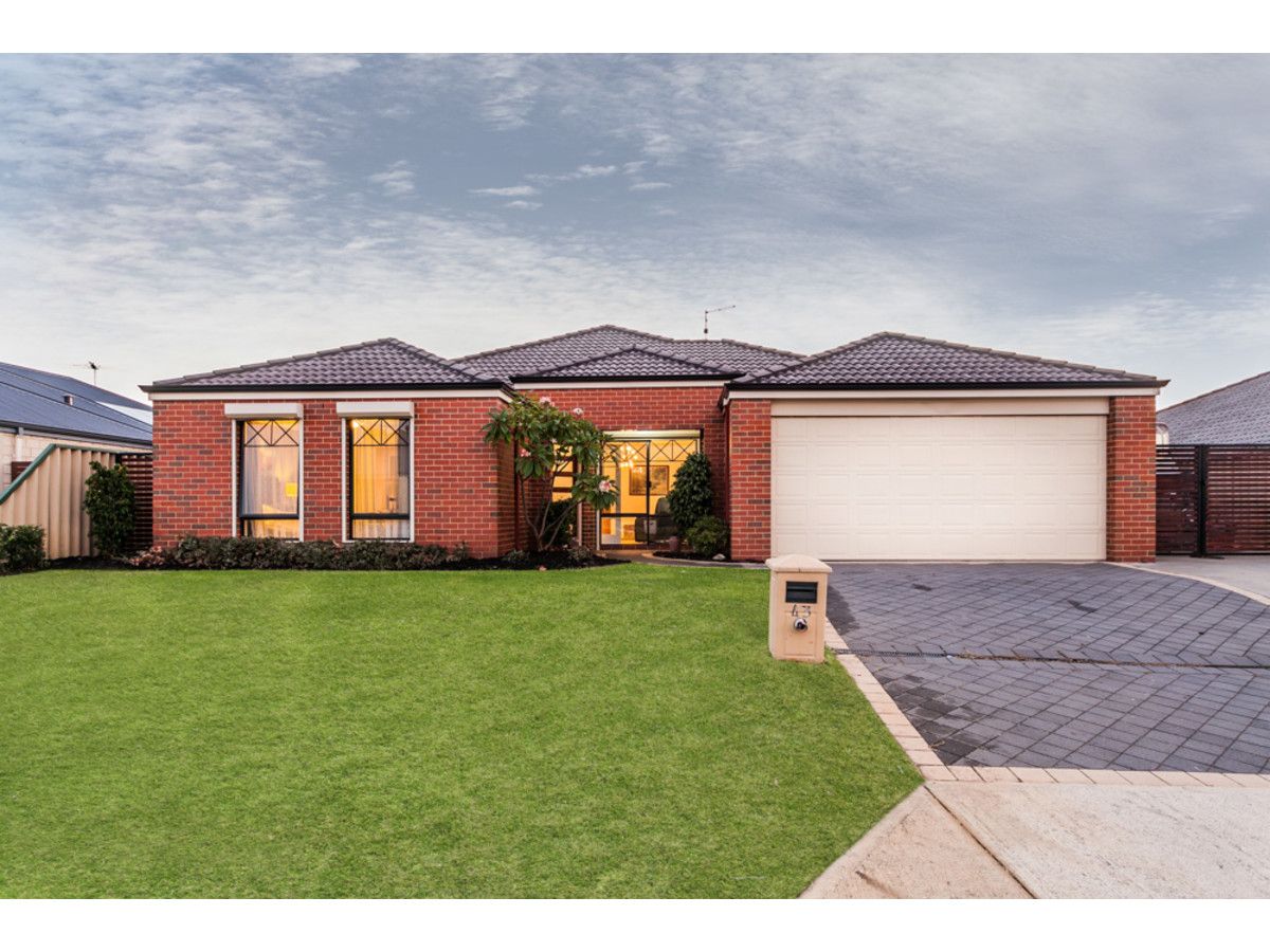 43 Minstrell Road, Bertram WA 6167, Image 1