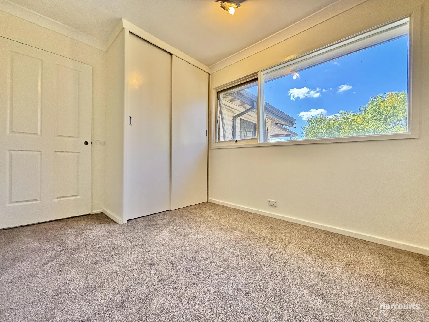 Additional image 8 of 7 Lawn Avenue, Bradbury NSW 2560